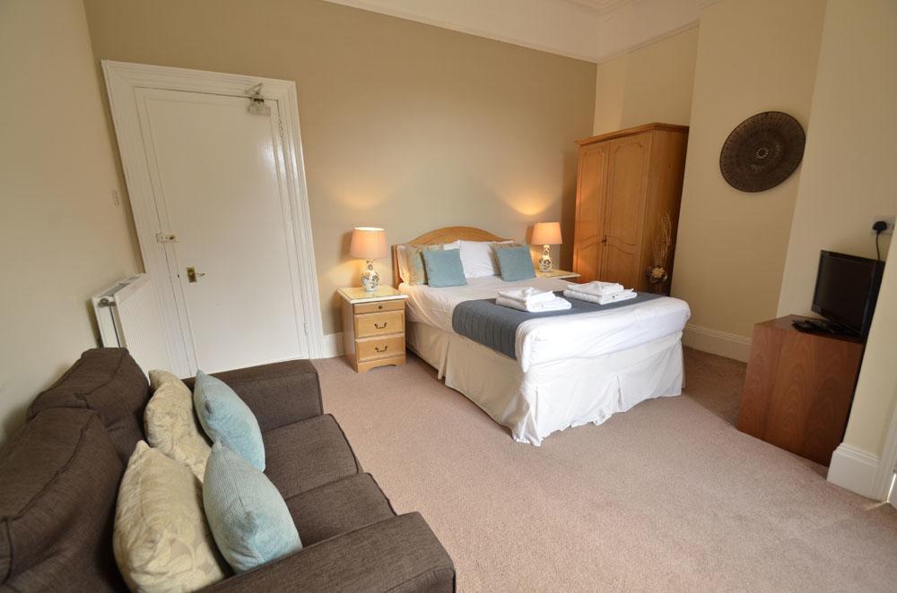 The Eversley B&B Ventnor Esterno foto